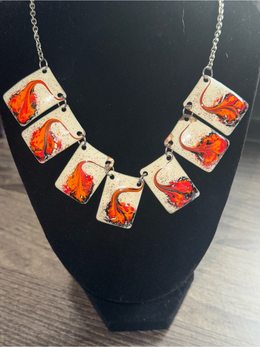 Vintage Artisan Mid -Century Modernist Enamel/Copper Bib Necklace 1960-1970